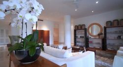 The Colonnade (D10), Condominium #465182081